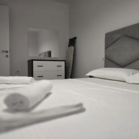 Enzo Cozyapartments-wilson Square Tirana