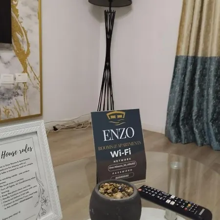 Enzo Cozyapartments-wilson Square Daire
