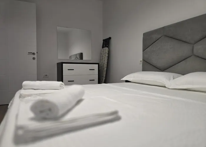 Enzo Cozyapartments-wilson Square Tirana